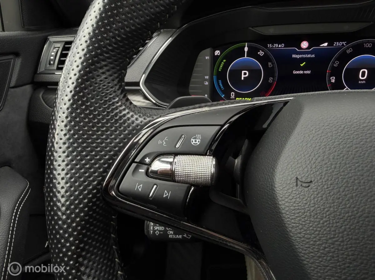 1.4 TSI iV Sportline/Pano/Canton/ACC/Memory
