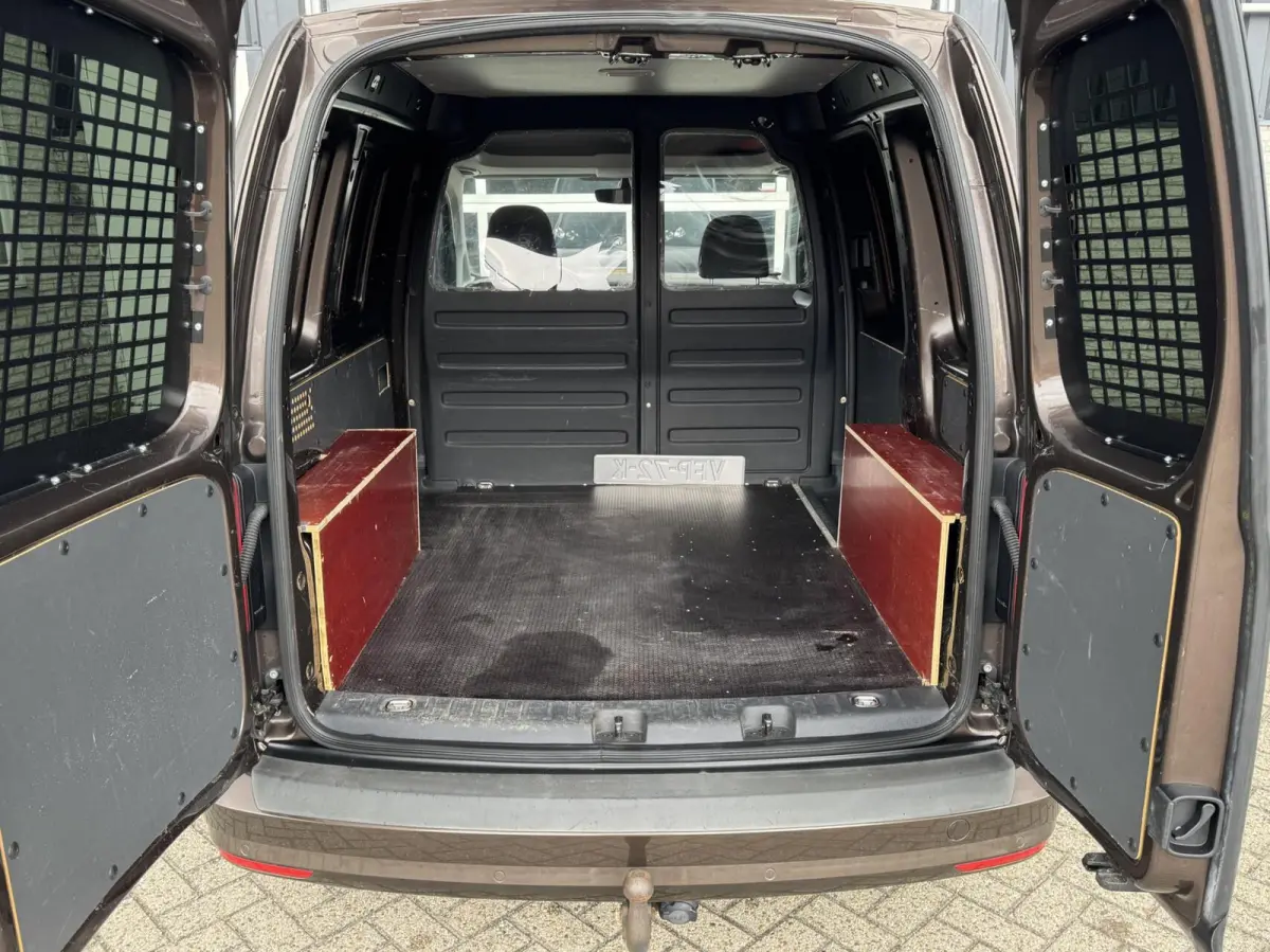 Bestel 2.0 TDI L2H1 BMT Exclusive Edition