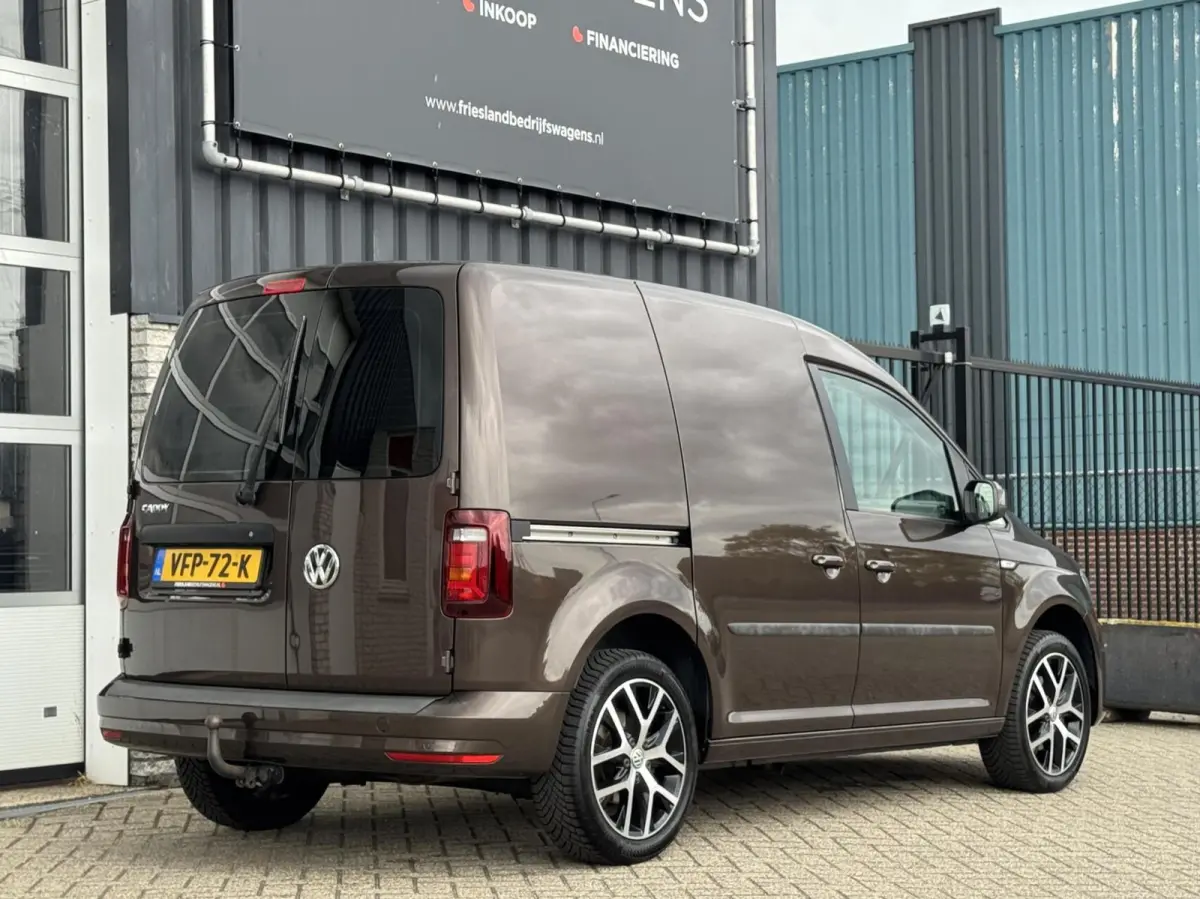 Bestel 2.0 TDI L2H1 BMT Exclusive Edition