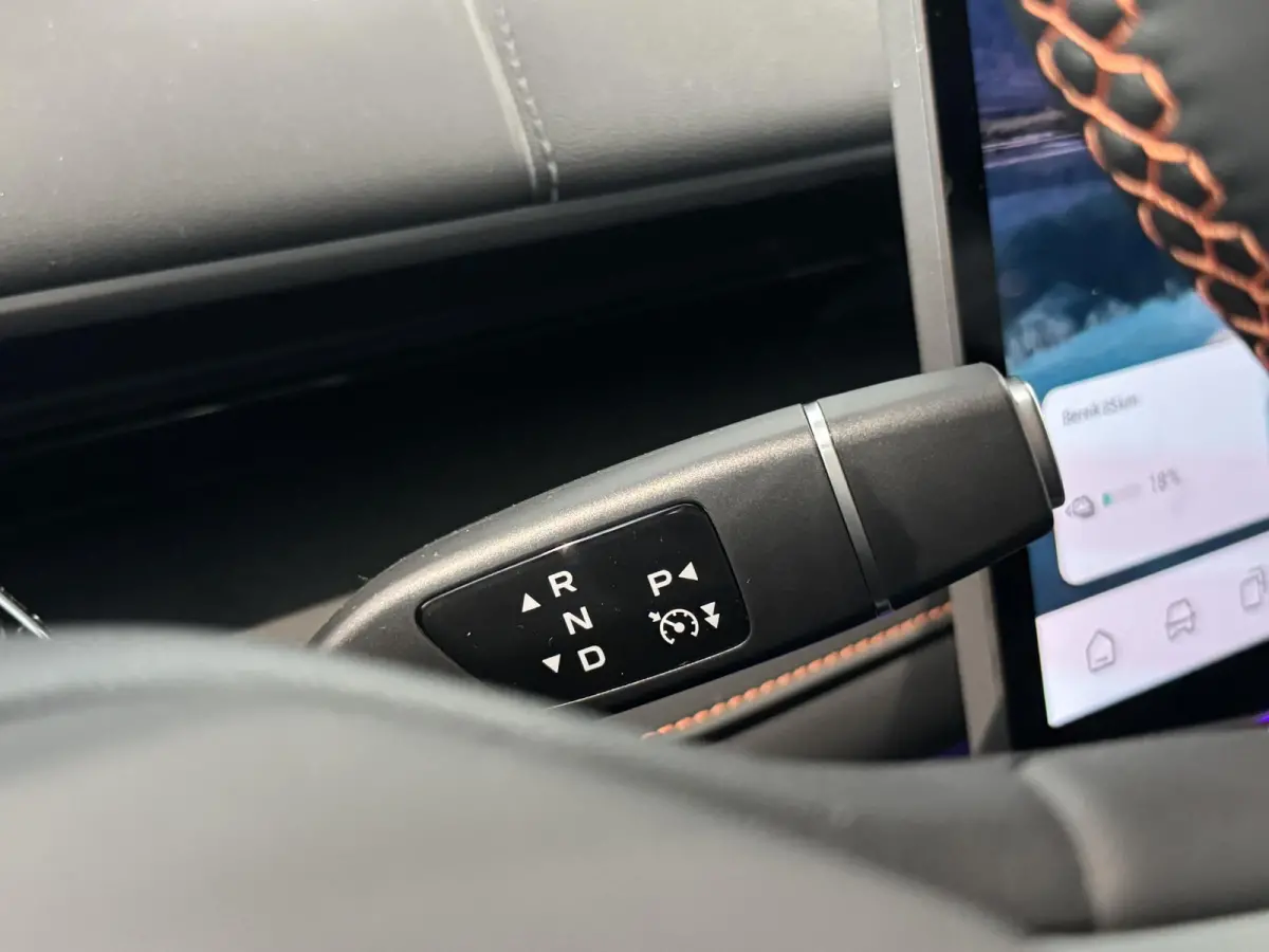 Max 79.97 kWh |DEMODEAL| 467km | 218PK | E-Trekhaak