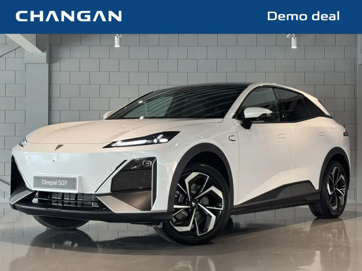 Max 79.97 kWh |DEMODEAL| 467km | 218PK | E-Trekhaak