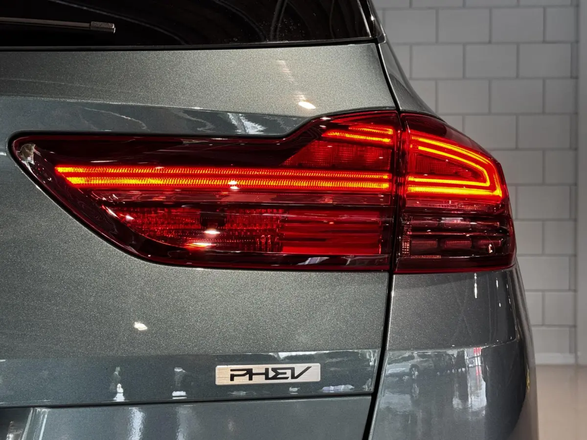 1.6 GDI PHEV DynamicLine | Panoramadak | Achteruitrijcamera | Navigatie | Apple CarPlay