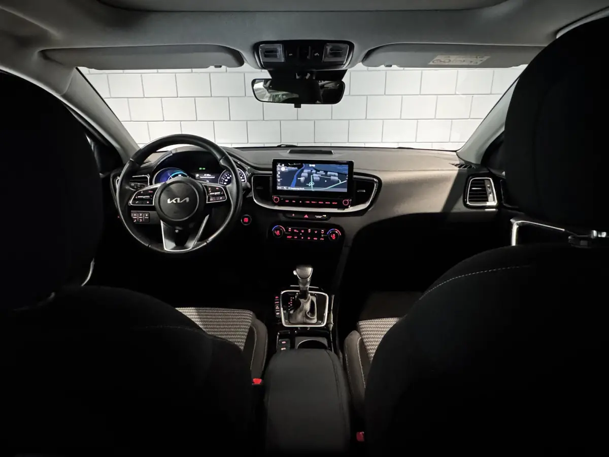 1.6 GDI PHEV DynamicLine | Panoramadak | Achteruitrijcamera | Navigatie | Apple CarPlay