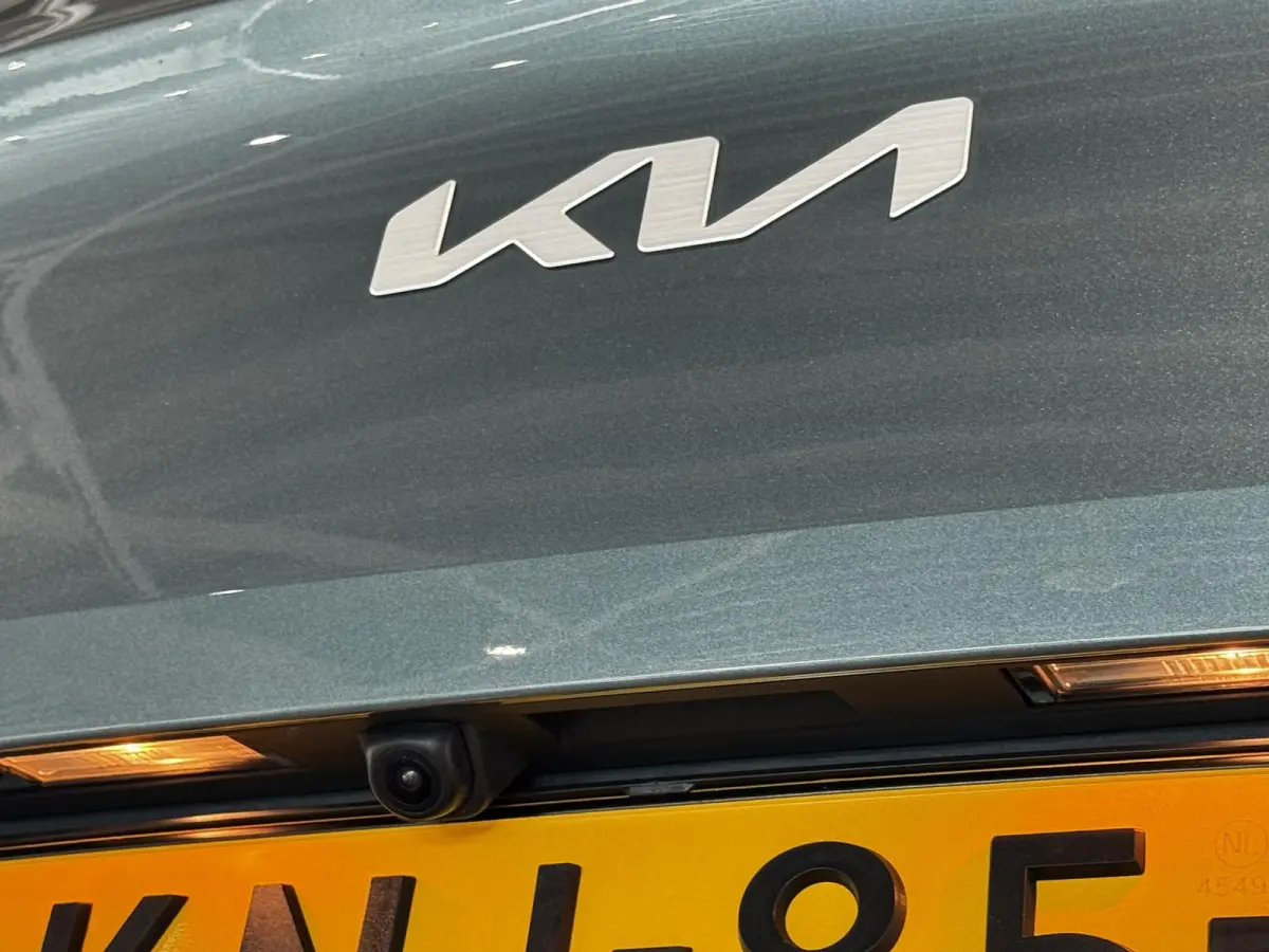 1.6 GDI PHEV DynamicLine | Panoramadak | Achteruitrijcamera | Navigatie | Apple CarPlay