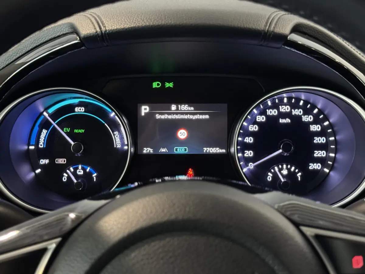1.6 GDI PHEV DynamicLine | Panoramadak | Achteruitrijcamera | Navigatie | Apple CarPlay