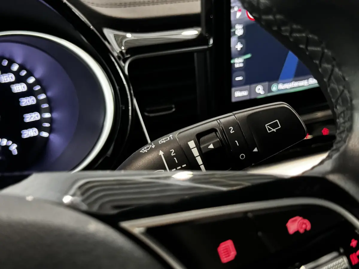 1.6 GDI PHEV DynamicLine | Panoramadak | Achteruitrijcamera | Navigatie | Apple CarPlay