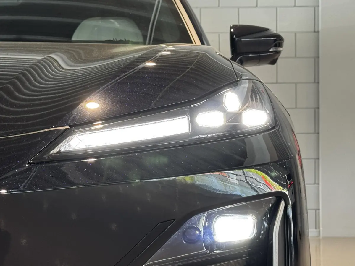 Max 79.97 kWh | 467km | Dashcam | E-Trekhaak