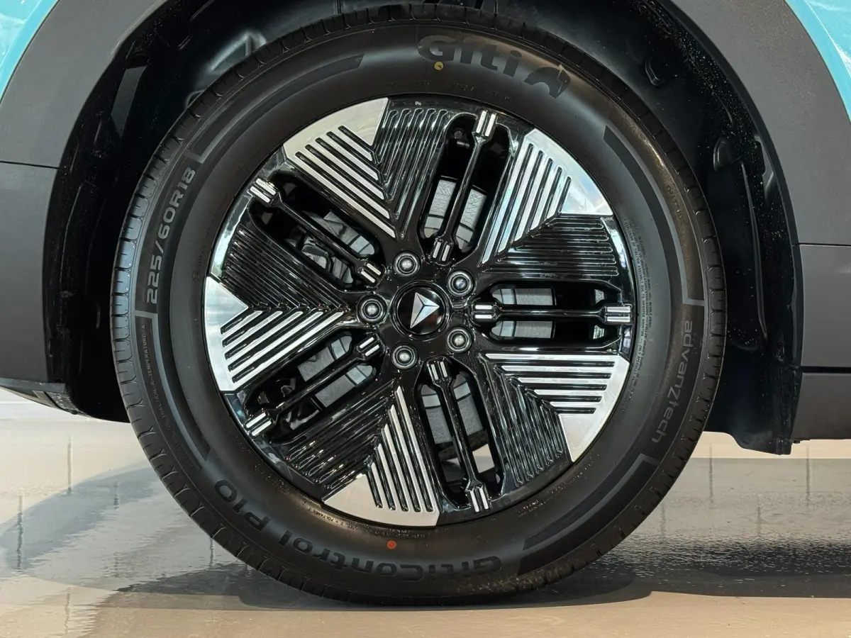 Pro 68.8 kWh | VOORRAADACTIE!! | 272PK | 485km | 1600kg Trekgewicht