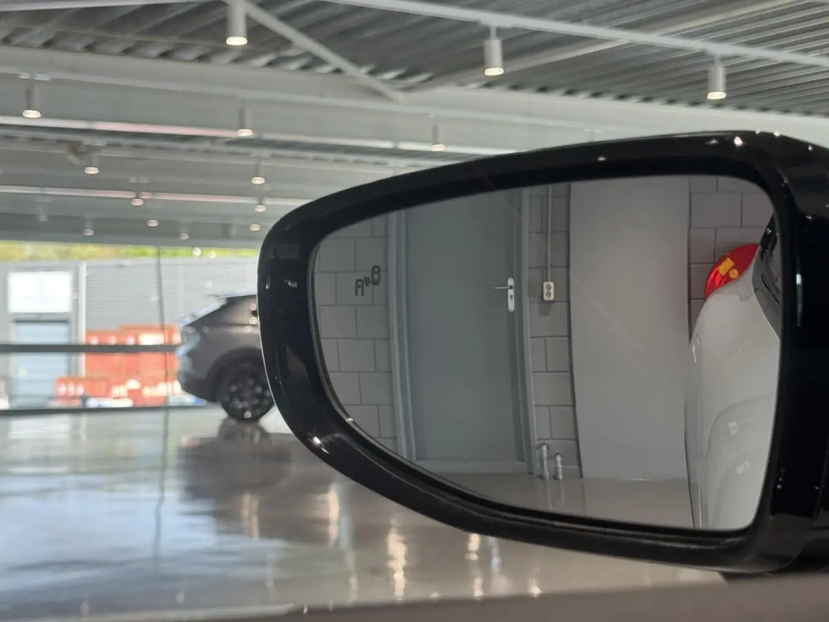 Max 68.8 kWh | VOORRAADACTIE!! | 272PK | Head-Up | Pano | Stoelvent.