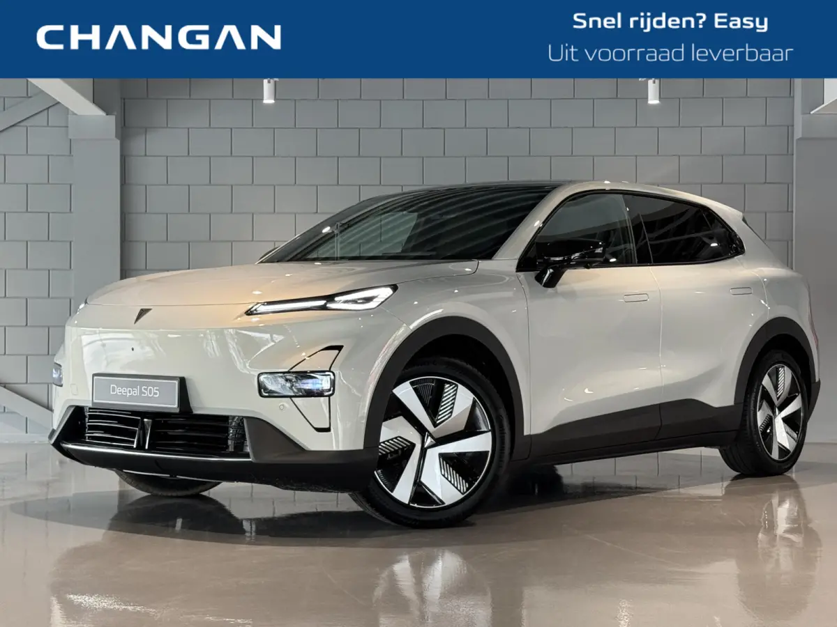 Max 68.8 kWh | VOORRAADACTIE!! | 272PK | Head-Up | Pano | Stoelvent.