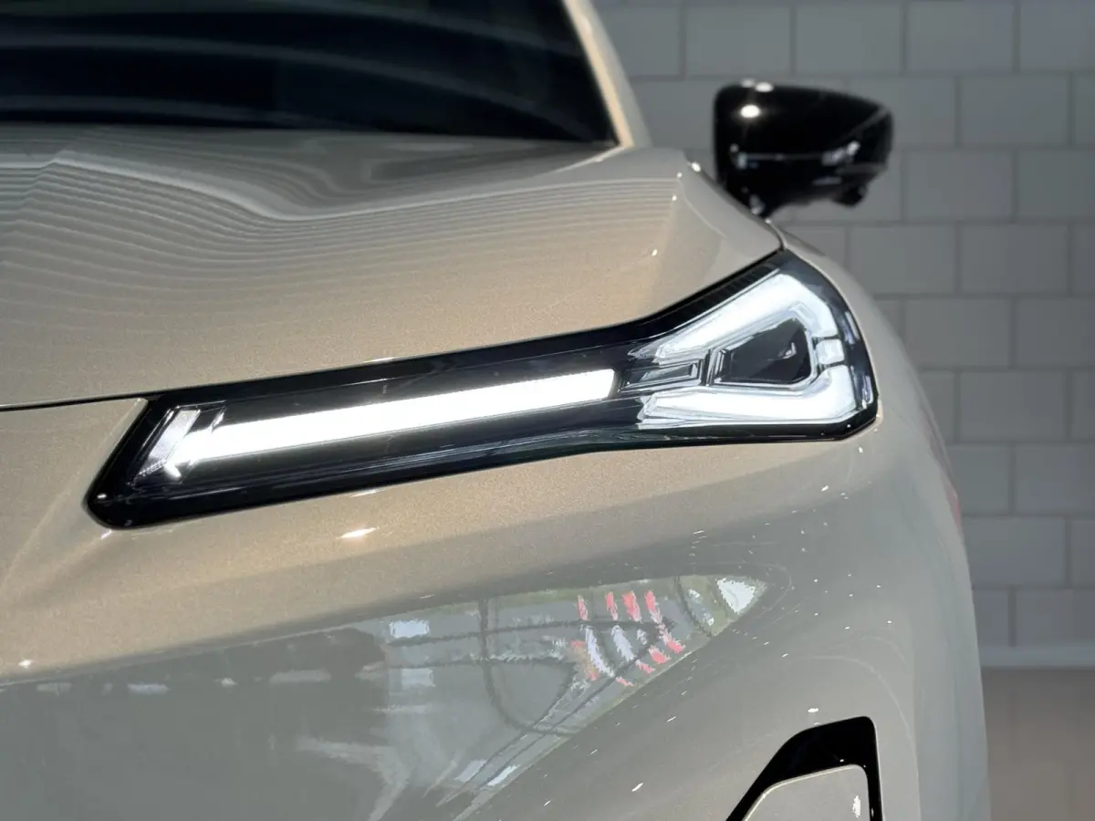 Max 68.8 kWh | VOORRAADACTIE!! | 272PK | Head-Up | Pano | Stoelvent.