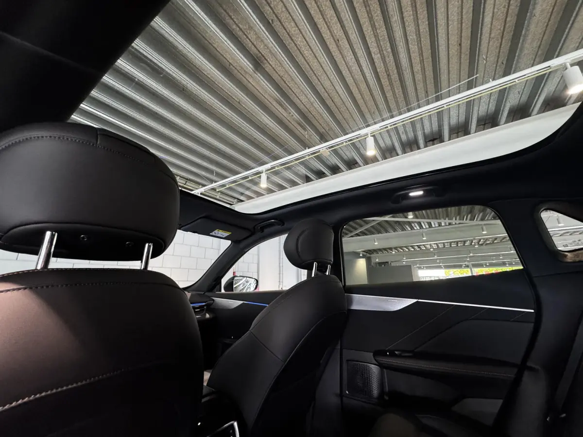 Max 68.8 kWh | 272PK | Head-Up | Pano | Stoelvent.