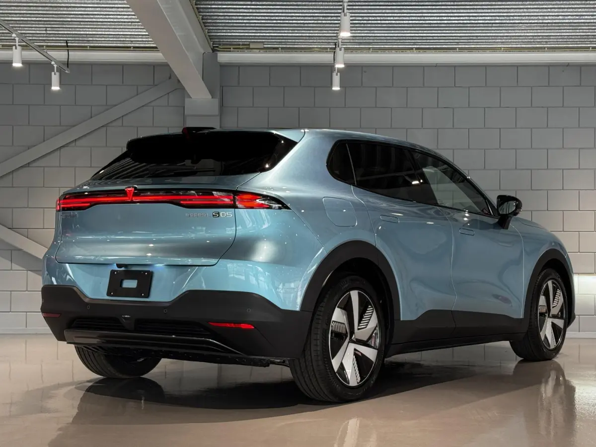 Max 68.8 kWh | DEMODEAL | 272PK | Head-Up | Pano