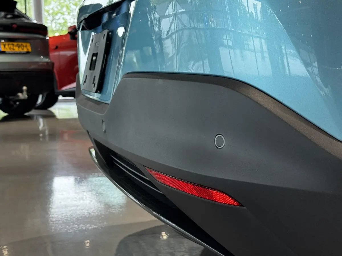 Max 68.8 kWh | DEMODEAL | 272PK | Head-Up | Pano