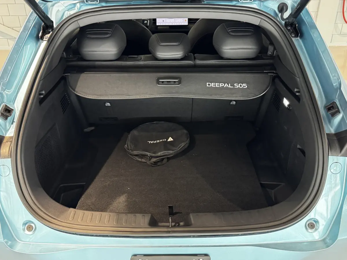 Max 68.8 kWh | DEMODEAL | 272PK | Head-Up | Pano