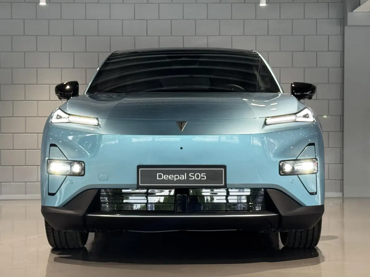 Max 68.8 kWh | DEMODEAL | 272PK | Head-Up | Pano