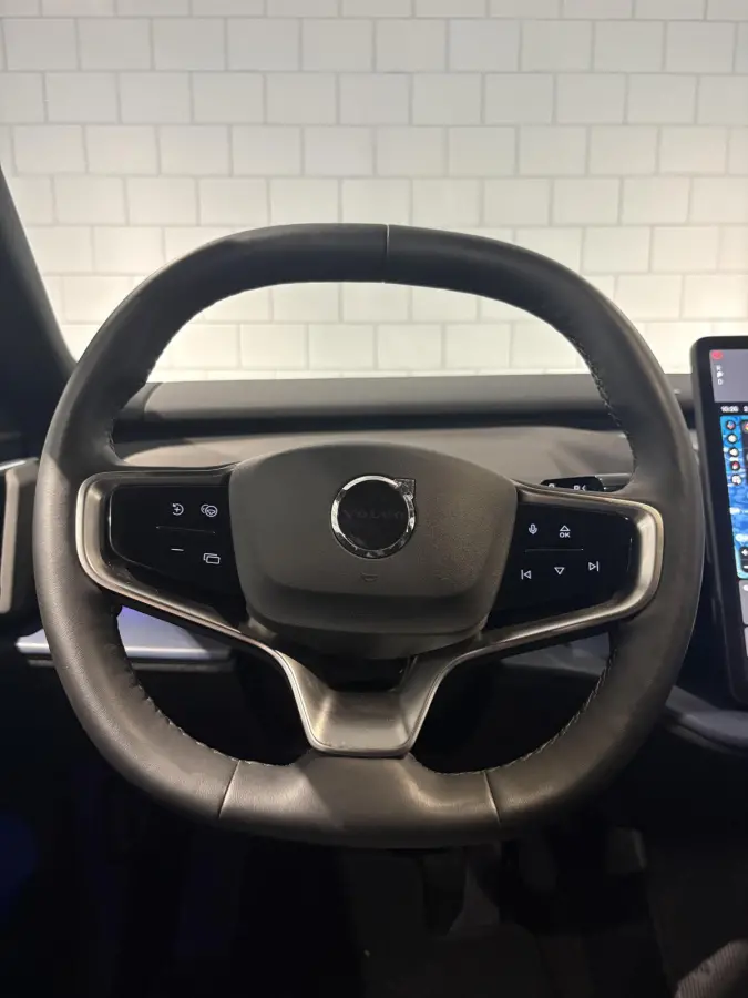 Single Motor Extended Range Plus 69 kWh | Achteruitrijcamera | Navigatie | Apple CarPlay | Premium Audio