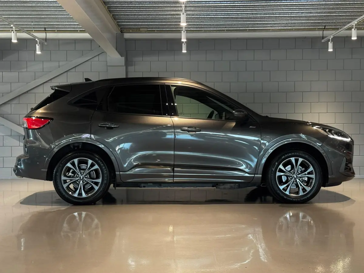 2.5 PHEV ST-Line | Panorama Dak | Achteruitrijcamera |