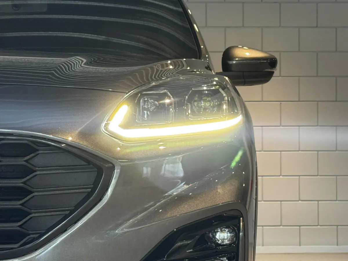 2.5 PHEV ST-Line | Panorama Dak | Achteruitrijcamera |