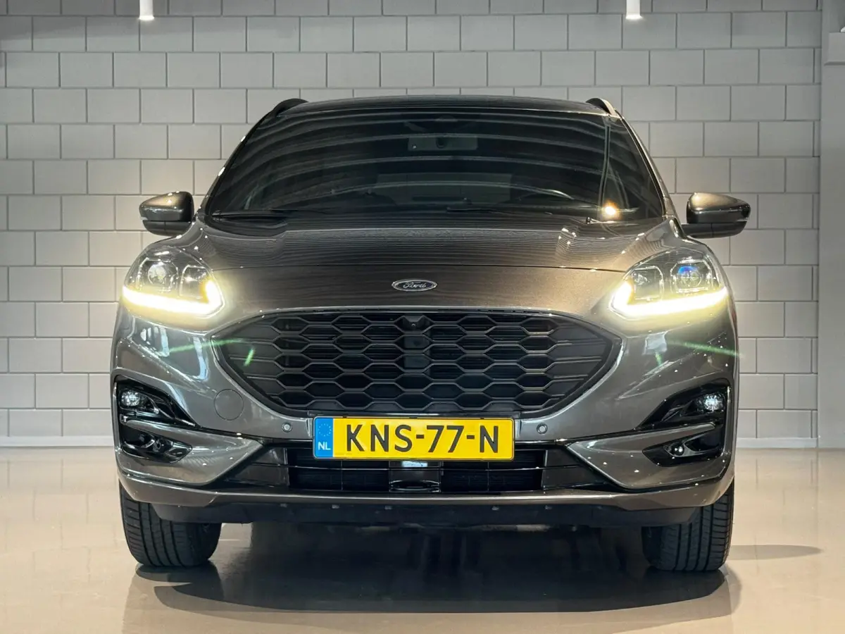 2.5 PHEV ST-Line | Panorama Dak | Achteruitrijcamera |