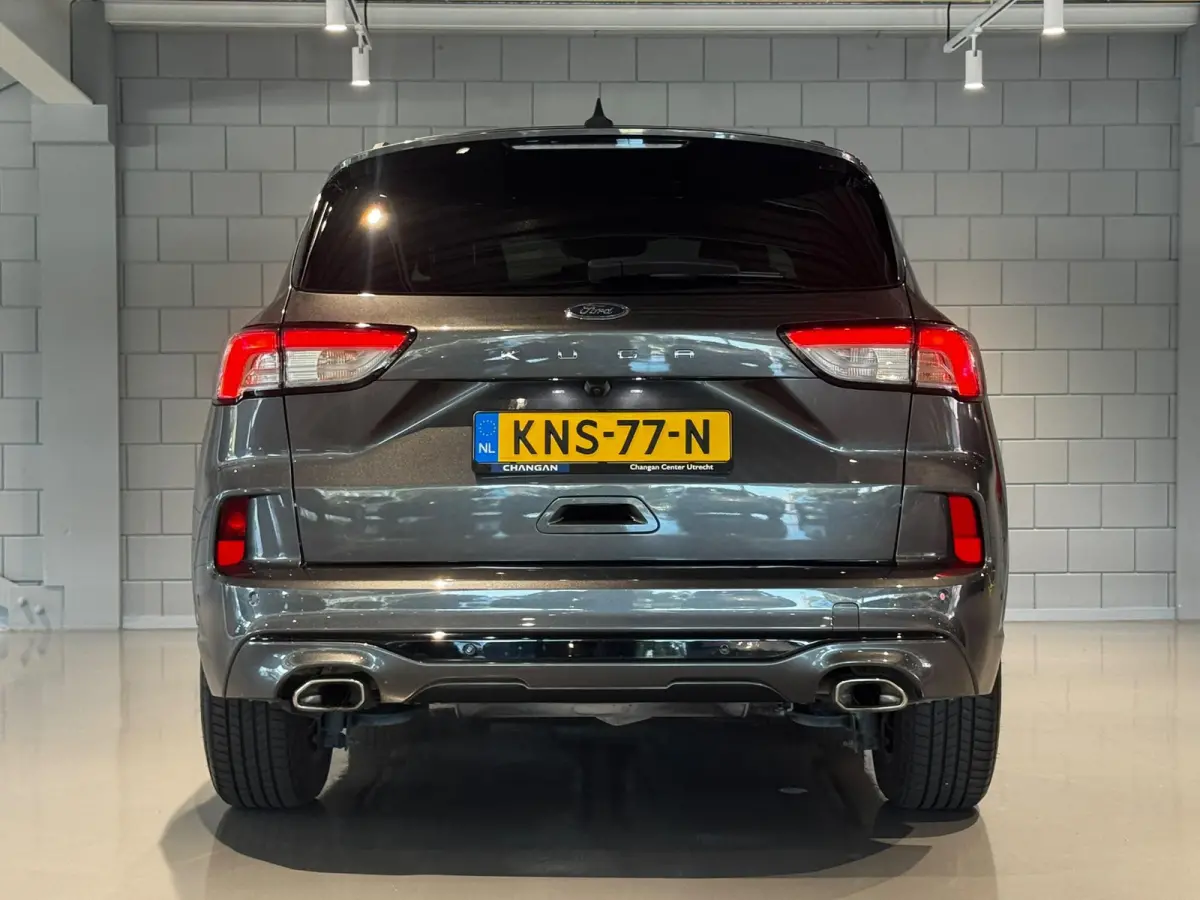 2.5 PHEV ST-Line | Panorama Dak | Achteruitrijcamera |