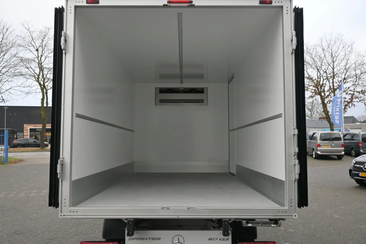 517 CDI L3 Koel Vries Bakwagen Konvekta TK3950 -20, D/N Koeling 230/380V