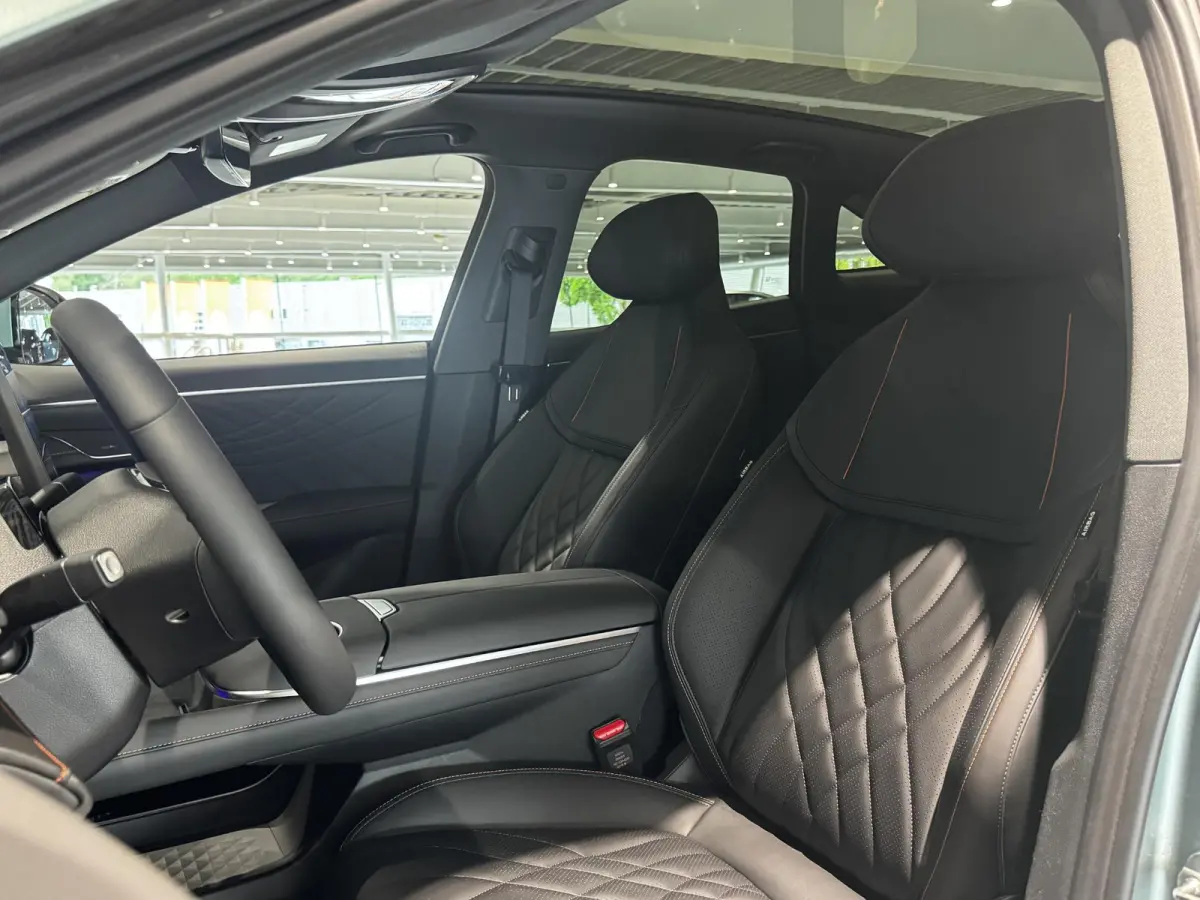 Max 79.97 kWh | DEMODEAL | 467km | Dashcam | E-Trekhaak