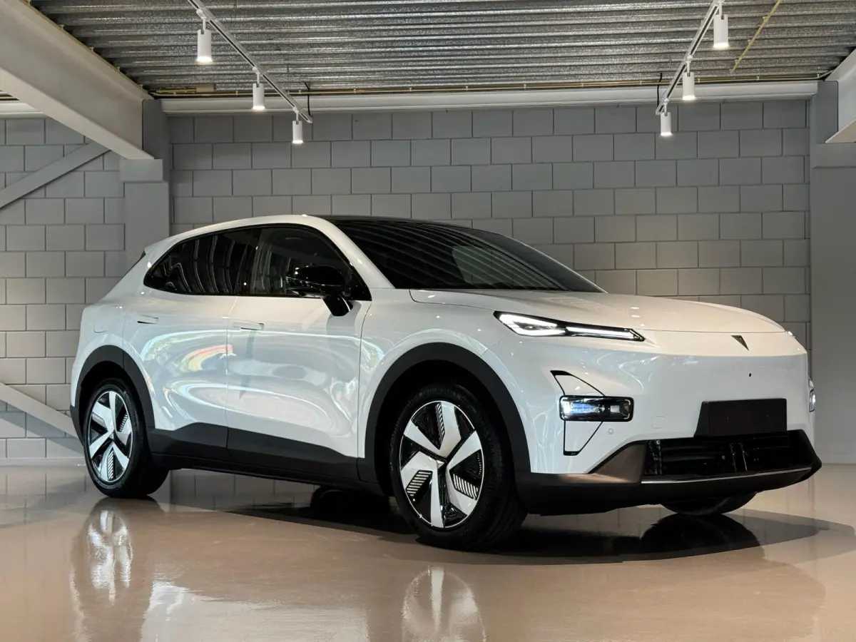 Max 68.8 kWh | VOORRAADACTIE!! | 272PK | Head-Up | Pano | Stoelvent.