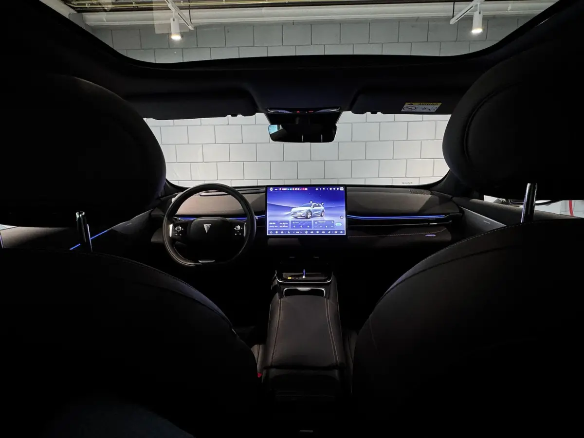 Max 68.8 kWh | VOORRAADACTIE!! | 272PK | Head-Up | Pano | Stoelvent.