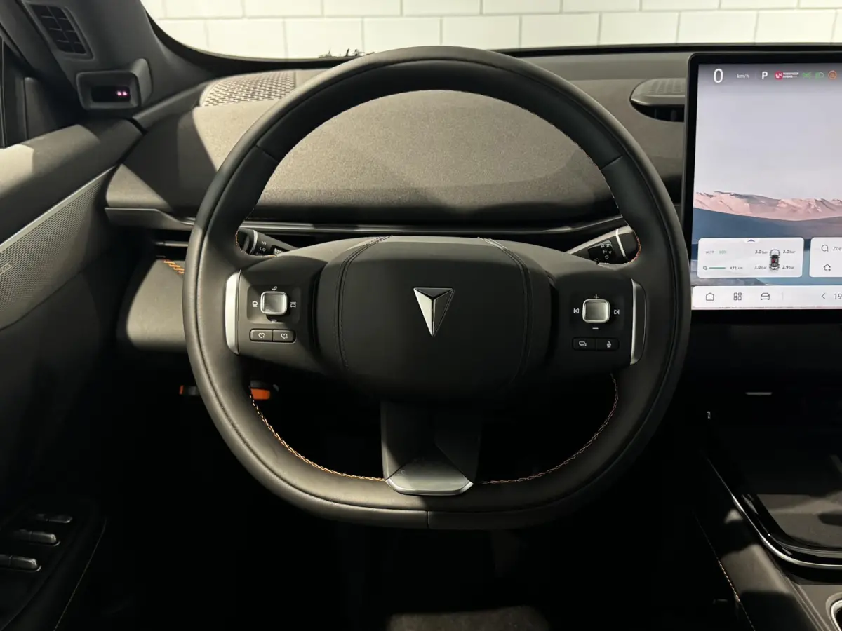 Pro 68.8 kWh | 272PK | 485km |