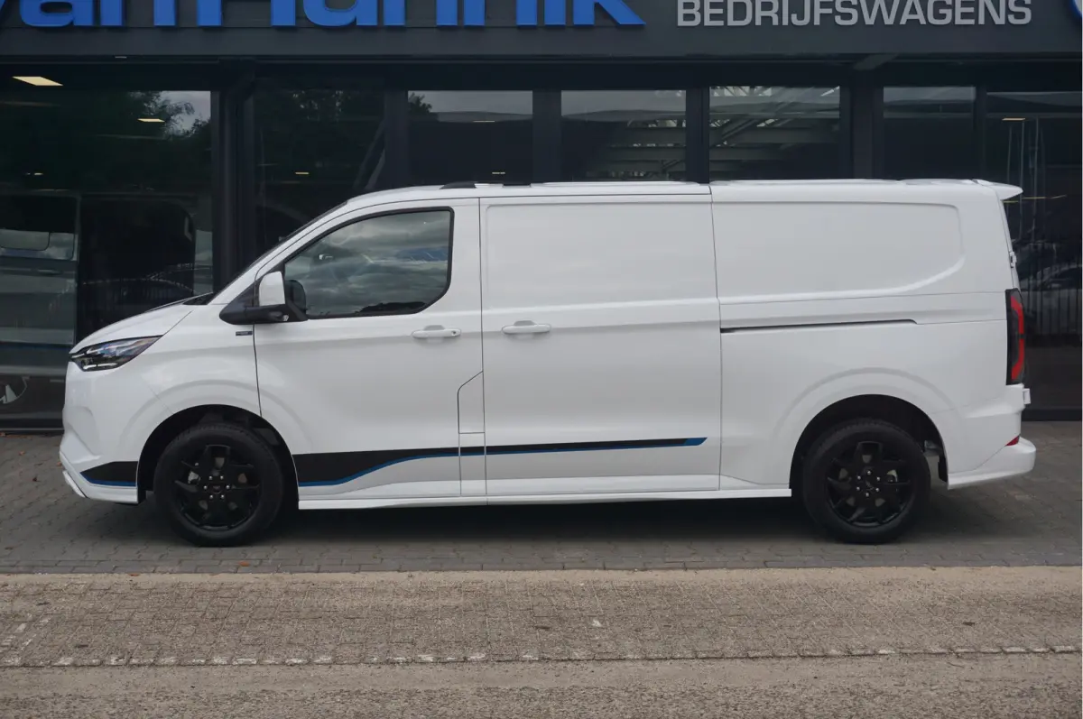 340L 218PK 71KWH Sport AUT Elektrisch Apple CP/Android A, Cam, 17" LM, 2x Schuifdeur!! NR. 652