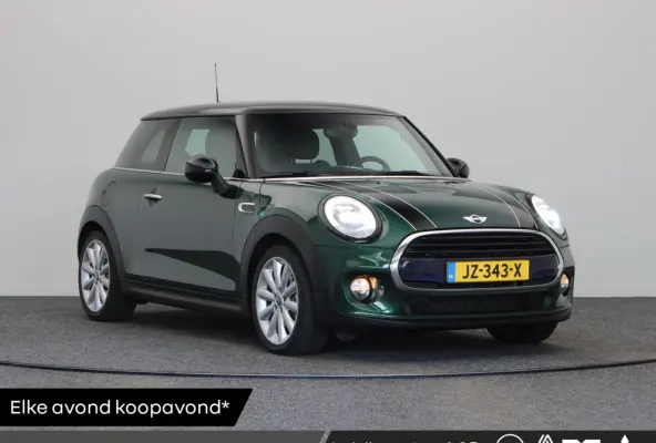 1.5 Cooper Serious Business | Sportstoelen | Sportpakket | Navi Pro | Airco |