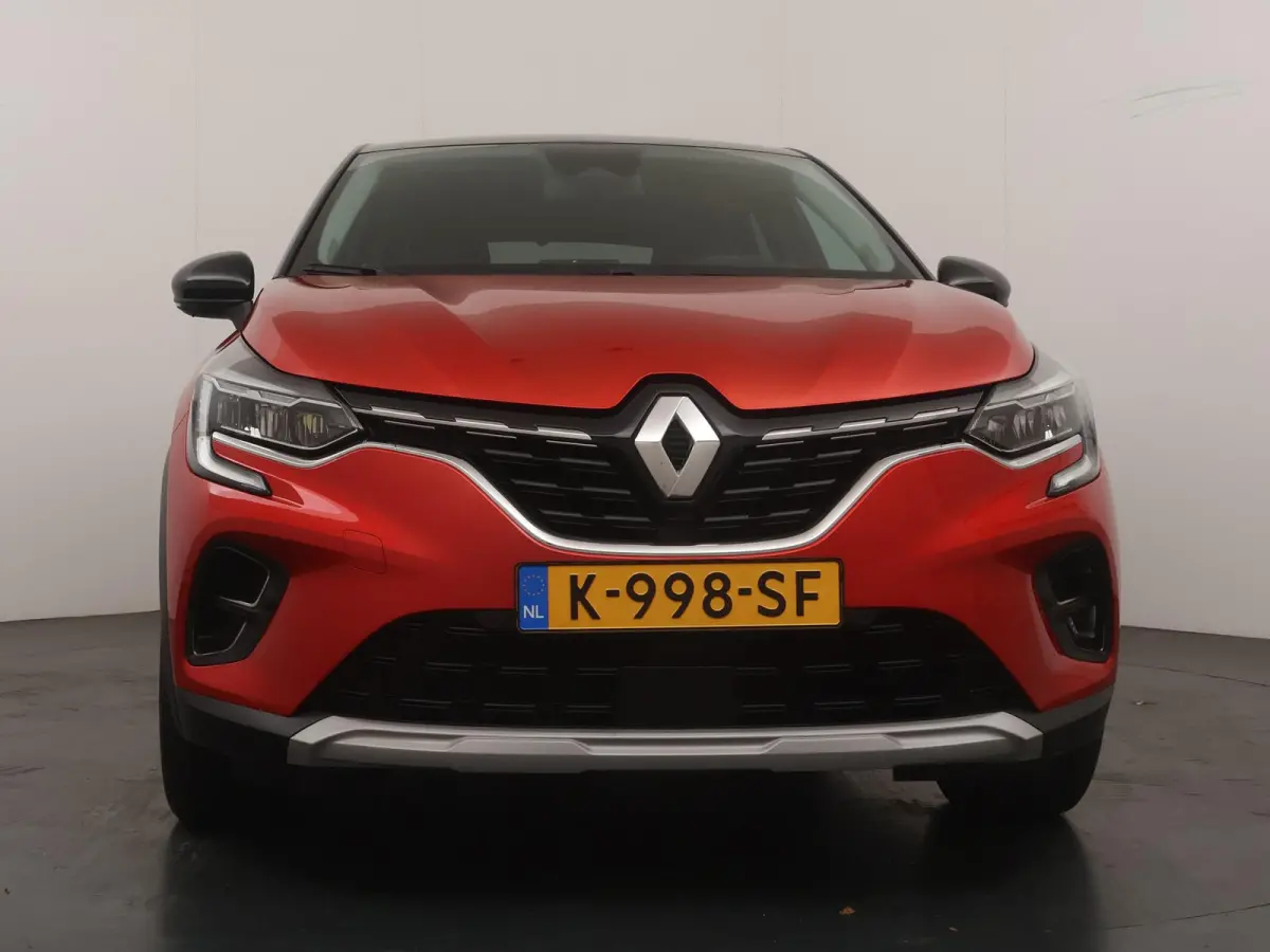 E-TECH plug-in hybrid 160 Intens | Groot Navi | Parkeercamera |