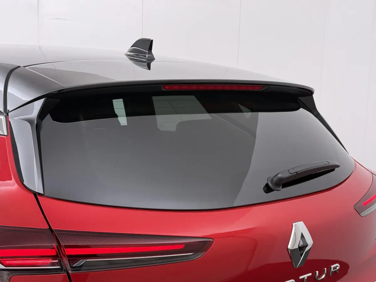 E-TECH plug-in hybrid 160 Intens | Groot Navi | Parkeercamera |