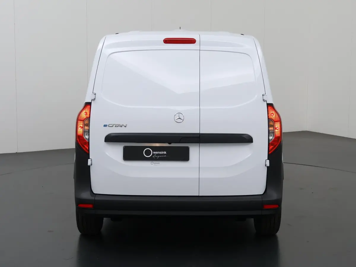 112 GB L2 51kWh | Achteruitrijcamera | Cruise Control | Climate Control | Airco | AC laden 22 kW / DC laden 75 kW |