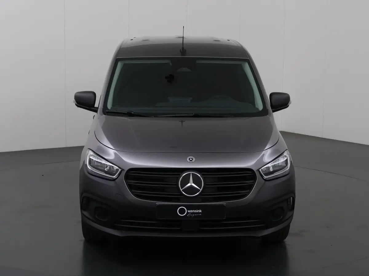 112 GB L2 51kWh | Achteruitrijcamera | Cruise Control | Climate Control | Airco | AC laden 22 kW / DC laden 75 kW |