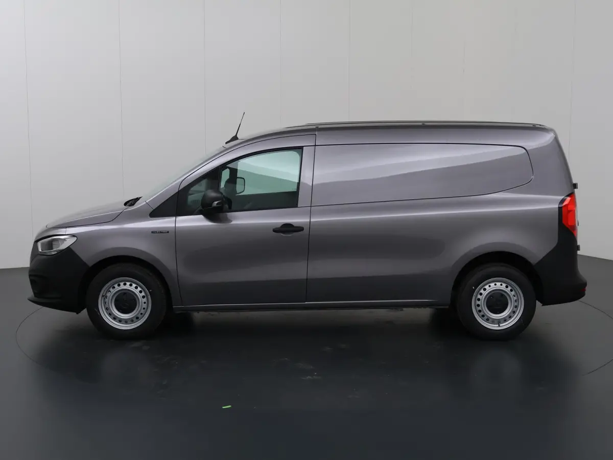 112 GB L2 51kWh | Achteruitrijcamera | Cruise Control | Climate Control | Airco | AC laden 22 kW / DC laden 75 kW |