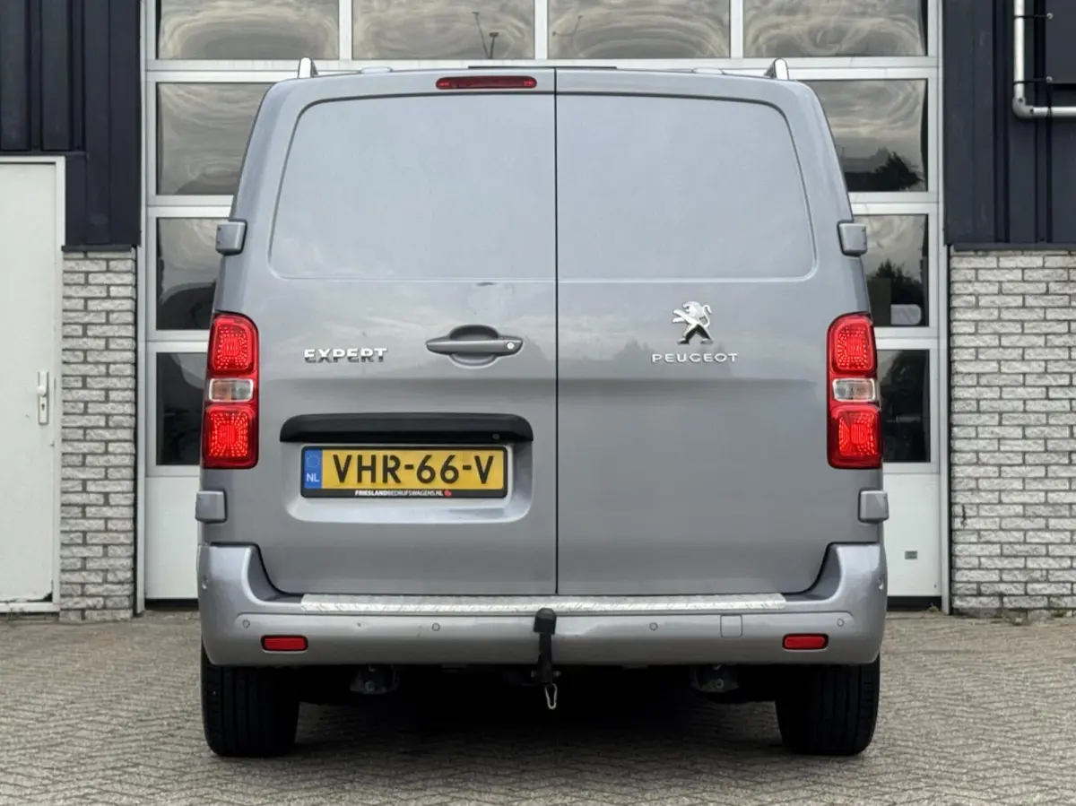 Bestel 2.0 BlueHDI 180 Standard Sport