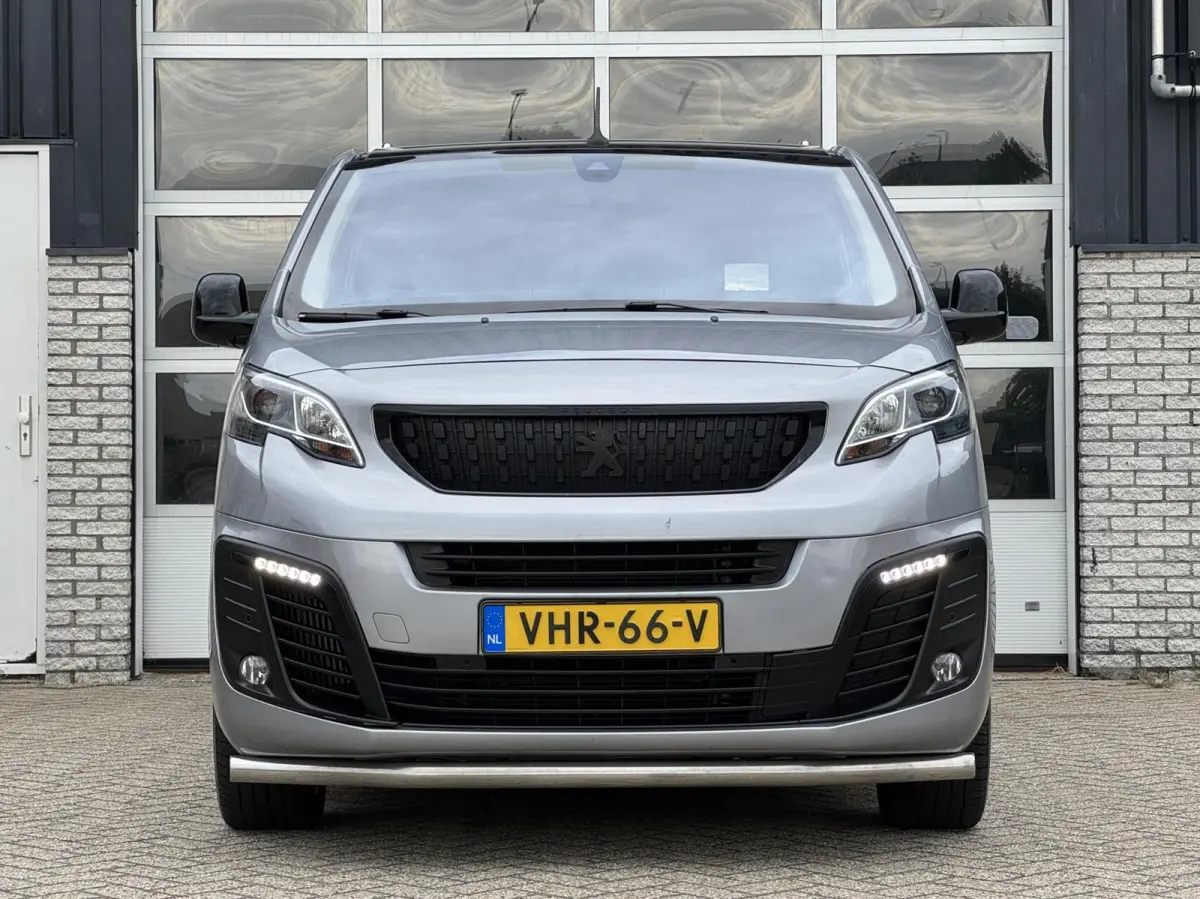 Bestel 2.0 BlueHDI 180 Standard Sport