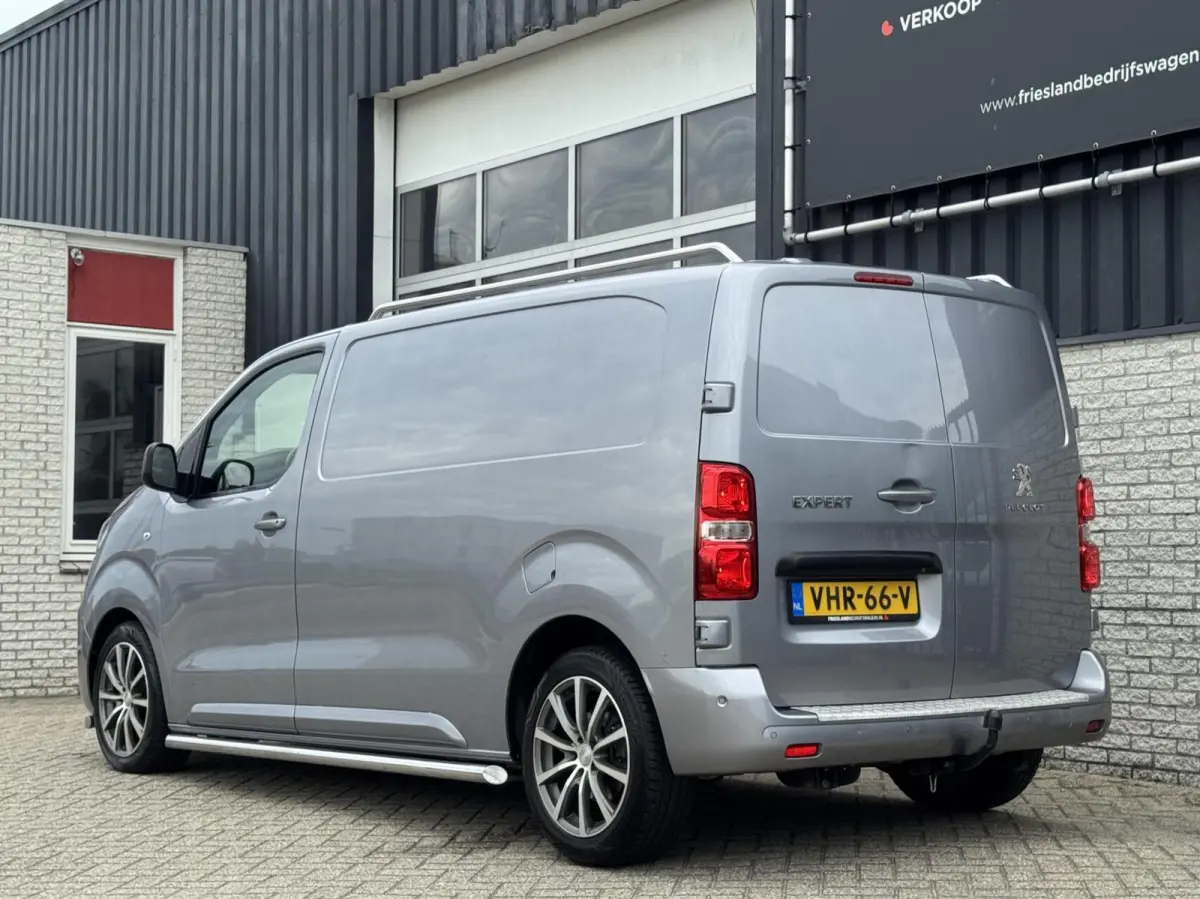 Bestel 2.0 BlueHDI 180 Standard Sport