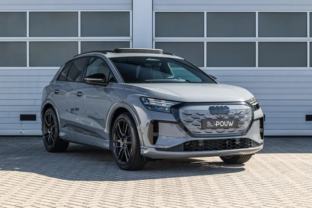 286pk S edition performance 82 kWh | Velgen 21'' | Panoramadak | Trekhaak Uitklapbaar