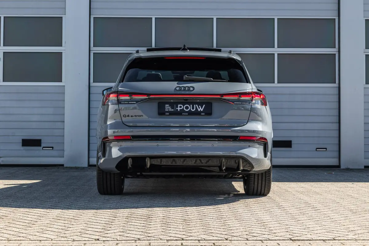 286pk S edition performance 82 kWh | Velgen 21'' | Panoramadak | Trekhaak Uitklapbaar