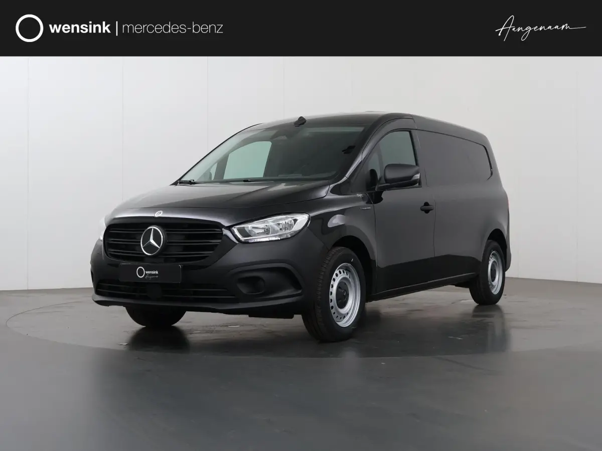 112 Base L2 51 kWh | Achteruitrijcamera | DC laden 75 kW | Climate Control | Multifunctioneel stuurwiel | Cruise control |