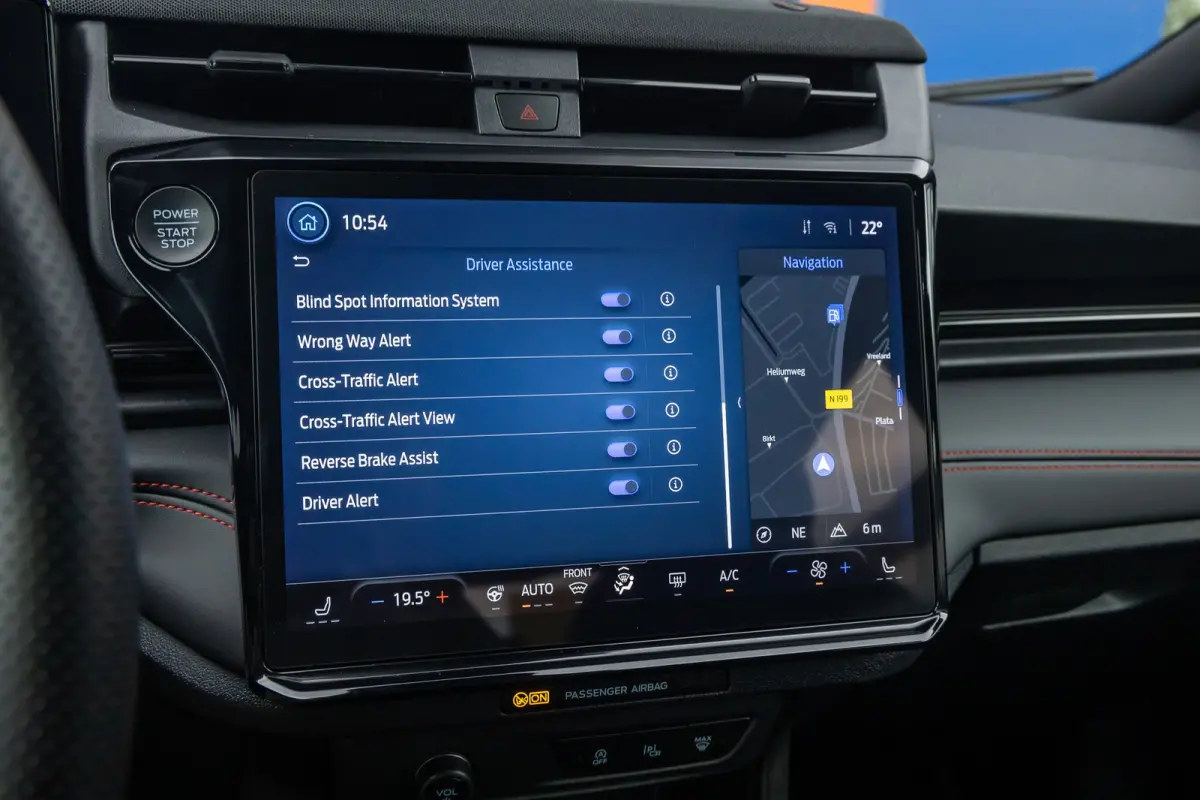 1.0 EcoBoost ST-Line X | Elek. Panorama dak | Adaptive Cruise | 360 Camera | Winterpack | B&O | Apple Carplay/Android Auto | Elek. Panorama dak | Adaptive Cruise | 360 Camera | Winterpack | 