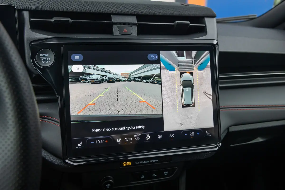 1.0 EcoBoost ST-Line X | Elek. Panorama dak | Adaptive Cruise | 360 Camera | Winterpack | B&O | Apple Carplay/Android Auto | Elek. Panorama dak | Adaptive Cruise | 360 Camera | Winterpack | 