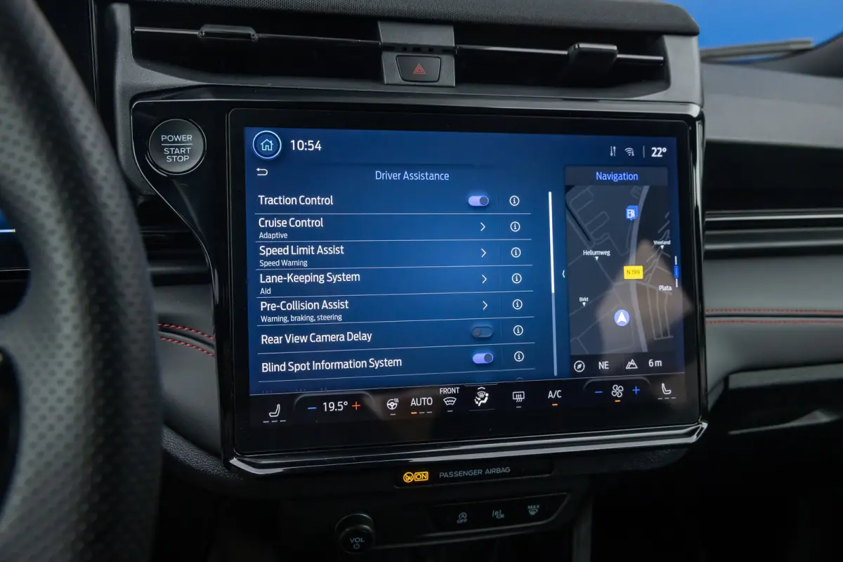 1.0 EcoBoost ST-Line X | Elek. Panorama dak | Adaptive Cruise | 360 Camera | Winterpack | B&O | Apple Carplay/Android Auto | Elek. Panorama dak | Adaptive Cruise | 360 Camera | Winterpack | 