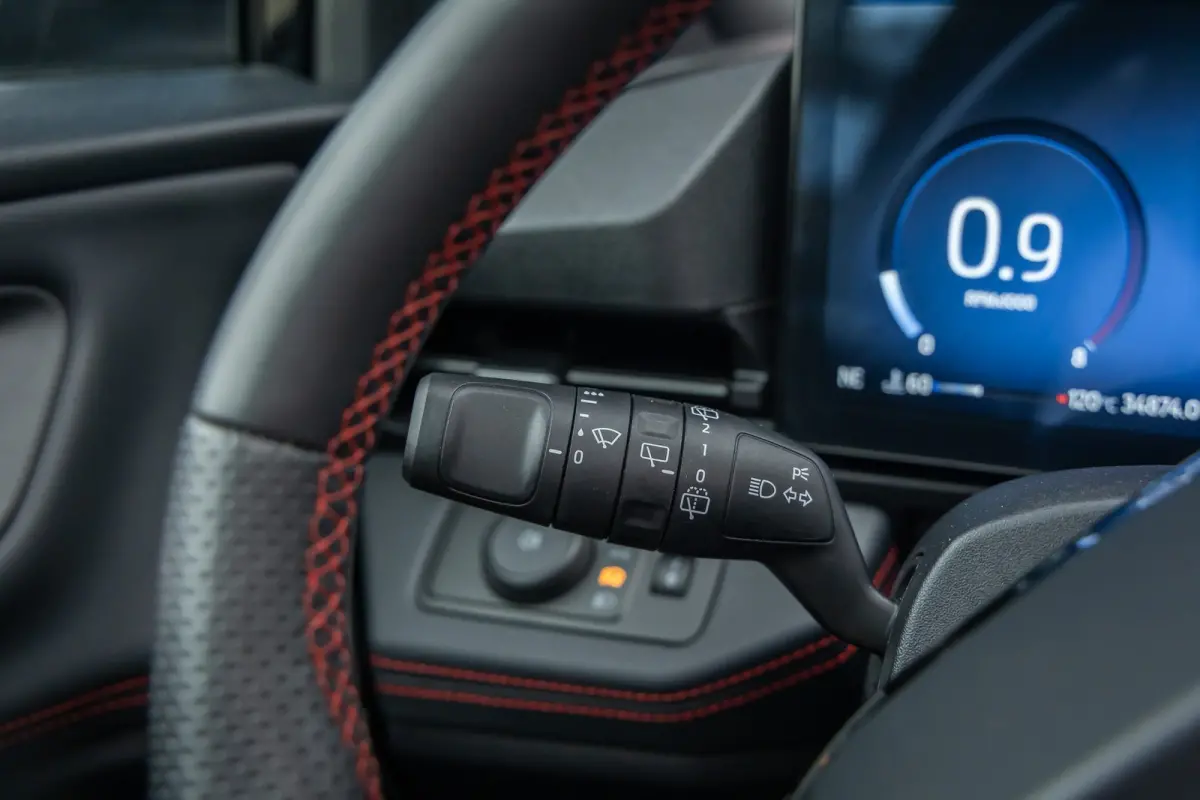 1.0 EcoBoost ST-Line X | Elek. Panorama dak | Adaptive Cruise | 360 Camera | Winterpack | B&O | Apple Carplay/Android Auto | Elek. Panorama dak | Adaptive Cruise | 360 Camera | Winterpack | 