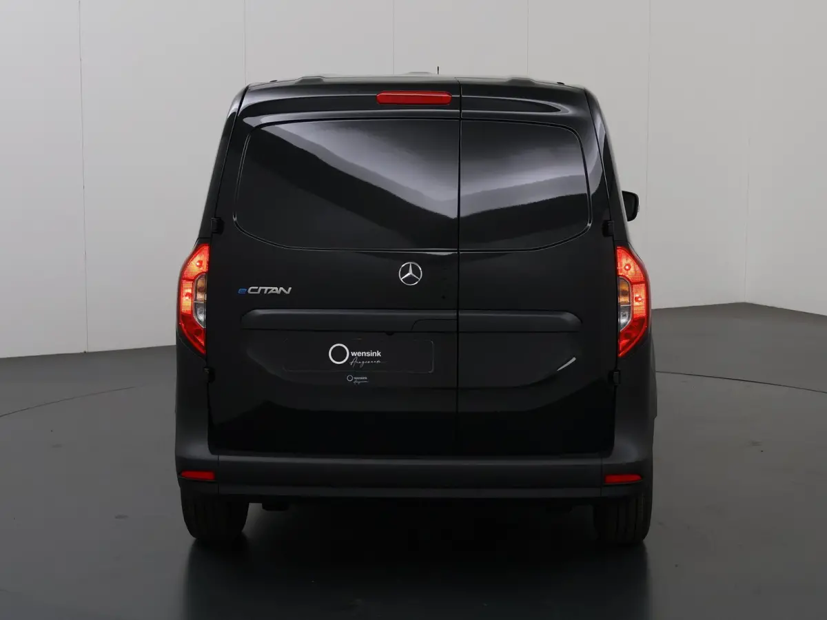 112 GB L2 51kWh | Achteruitrijcamera | Cruise Control | Climate Control | Airco | AC laden 22 kW / DC laden 75 kW |