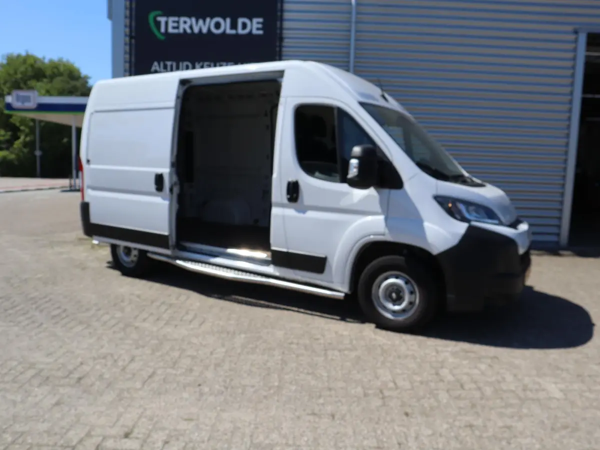 2.2 BlueHDi 120 S&S L2H2 3.3t | 2x Schuifdeur | Navigatie | Airco | Cruise Control |