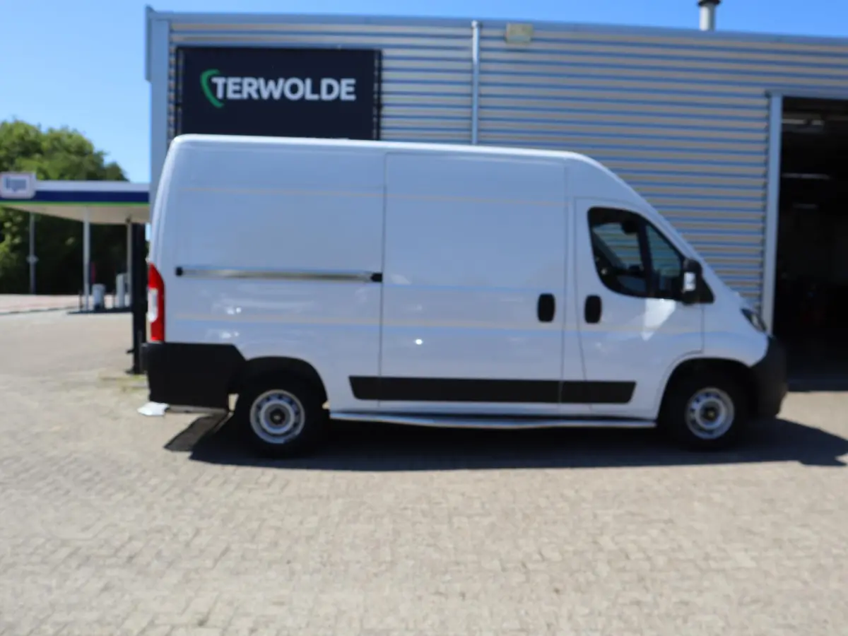 2.2 BlueHDi 120 S&S L2H2 3.3t | 2x Schuifdeur | Navigatie | Airco | Cruise Control |